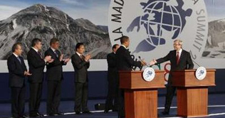 G8 pledges $15 billion to fight with food dearth